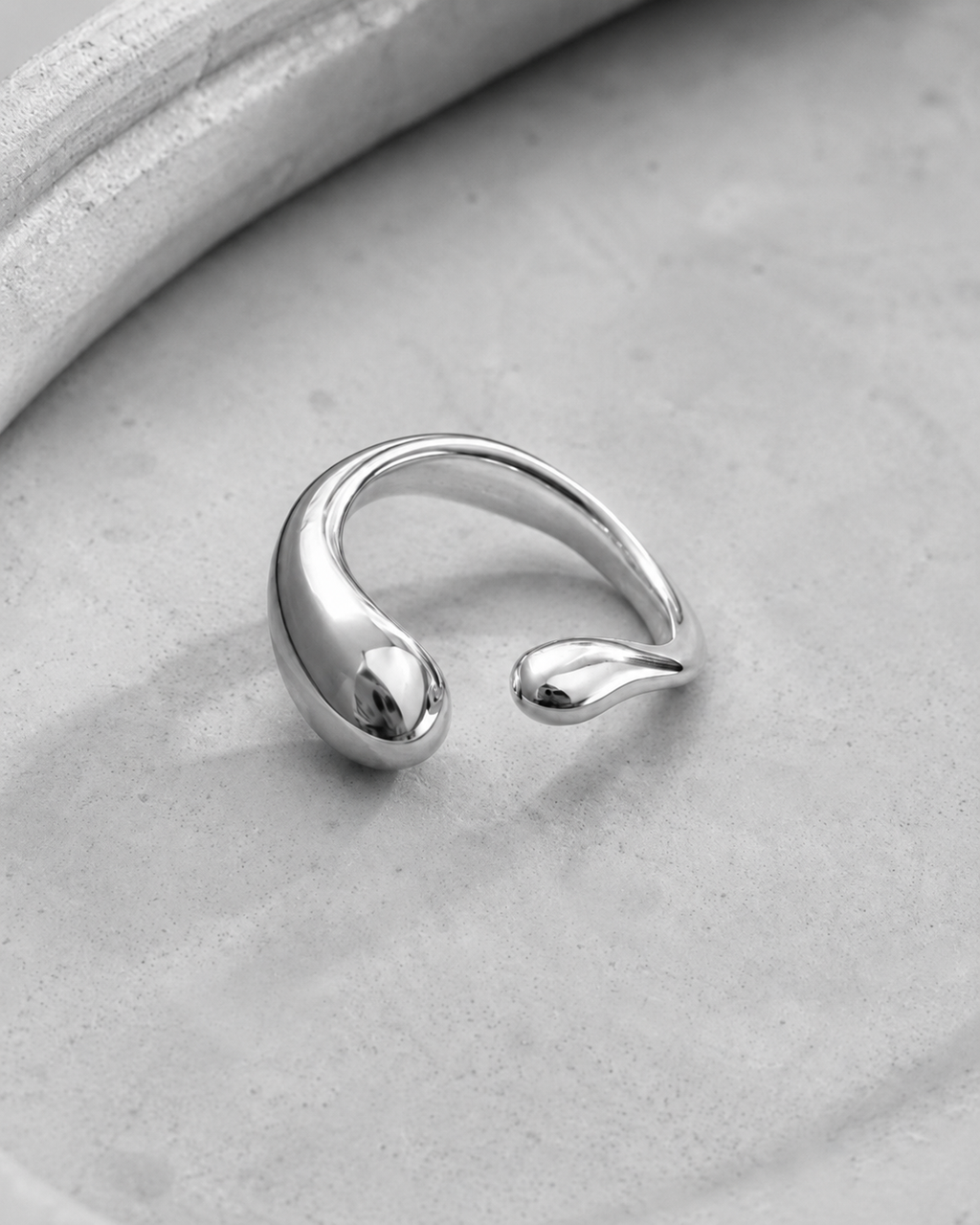 Orb Ring