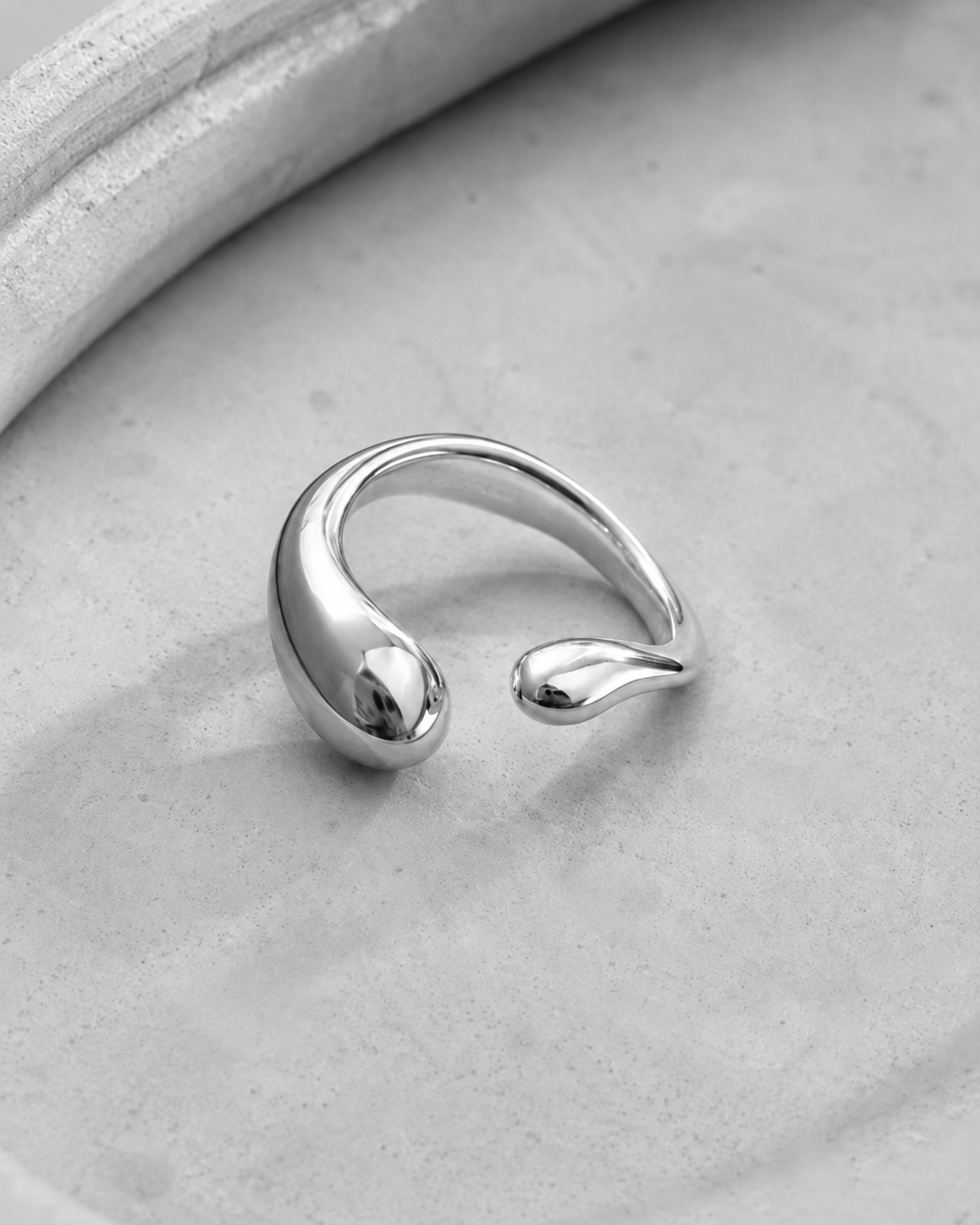 Orb Ring