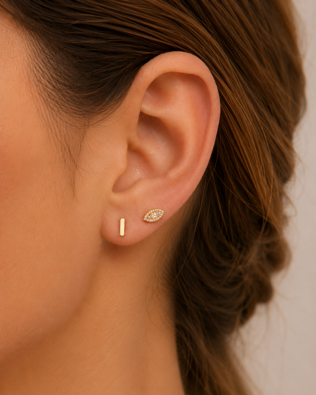 Mini Gleam Studs
